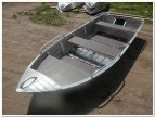 Алюминиевая моторно-гребная лодка Вятка Профи 37