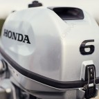 Лодочный мотор Honda BF 6AH SHU 6 л.с. четырехтактный
